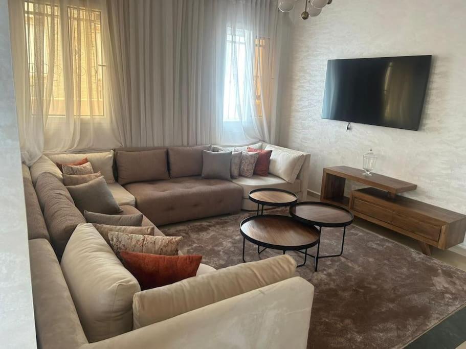 Reve D'agadir - Piscine Founty - Parking - Confort Et Spacieuse Familliale Privee Agadir